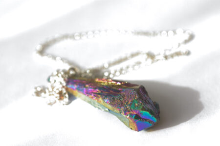 Peacock Quartz colour stone